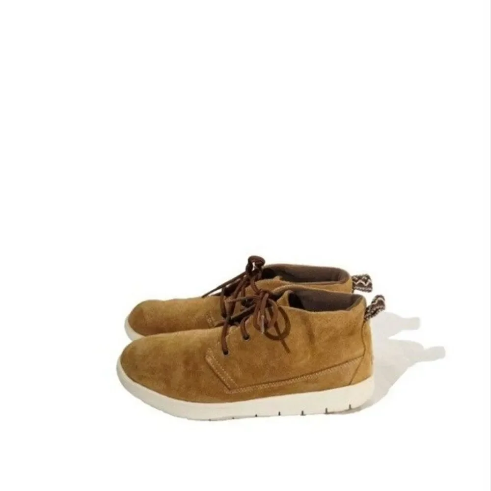 Childs UGG Brown Suede Chukka Boots -Youths 3